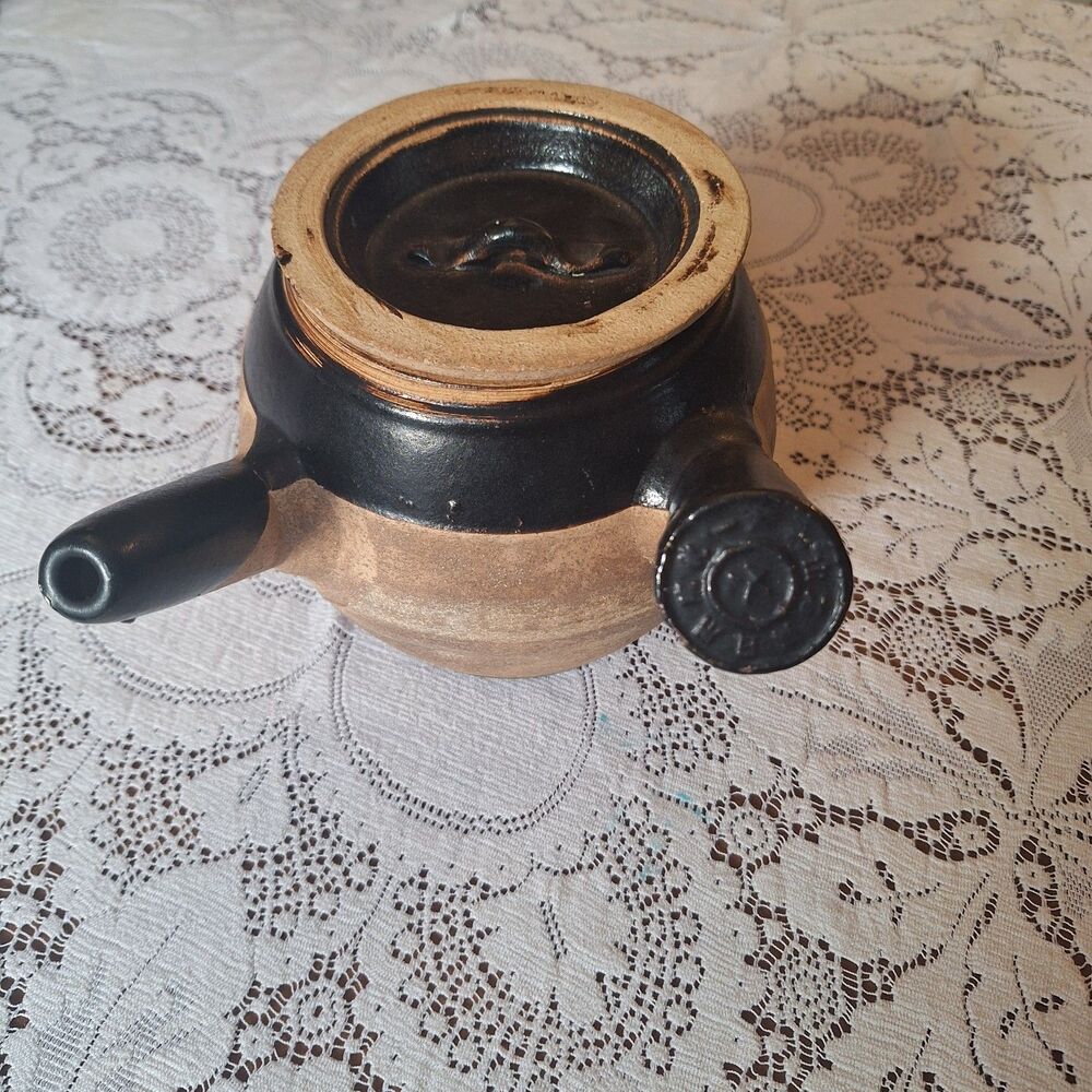 Vintage Chinese Medicine POT / TEAPOT, PRIMITIVE
